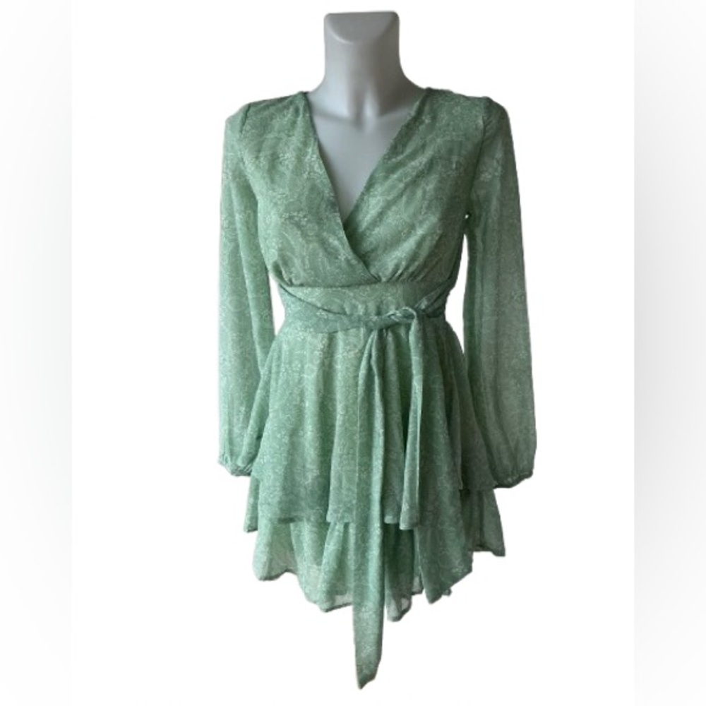 Japna Light Green Floral Tiered Flowing Long Sleeve  Mini Dress Small